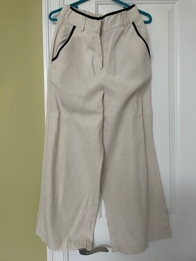 Tahari Cream Wide-Leg Trousers with Black Trim